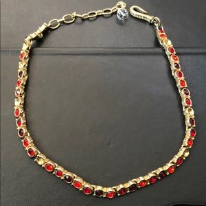 Gold detailed vintage choker/necklace !from the80